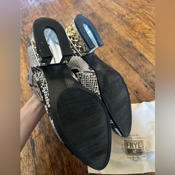 Bamboos Snake Skin Boots Size 8 - Picture 6 of 6